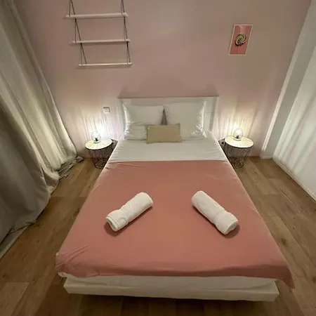 Maison Style Loft 10 Min A Pied Du Centre Apartment